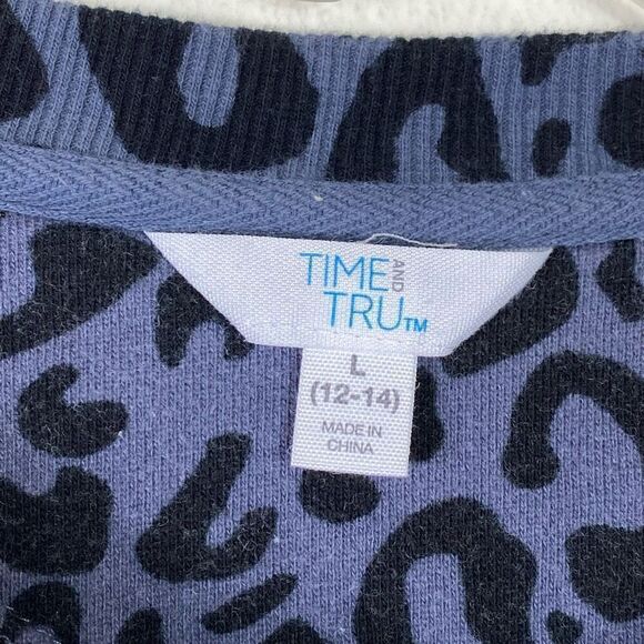 Time & Tru Grey & Black Animal Print Leopard Puff Sleeve Sweatshirt Sweater Sz L - Picture 3 of 5